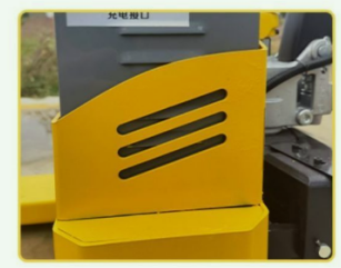 電動(dòng)液壓搬運(yùn)車(chē)的電池靠什么散熱